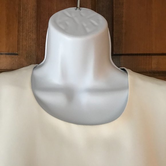 Tommy Hilfiger Ivory Sleeveless Tunic w/Lace Hem Small - Picture 3 of 12